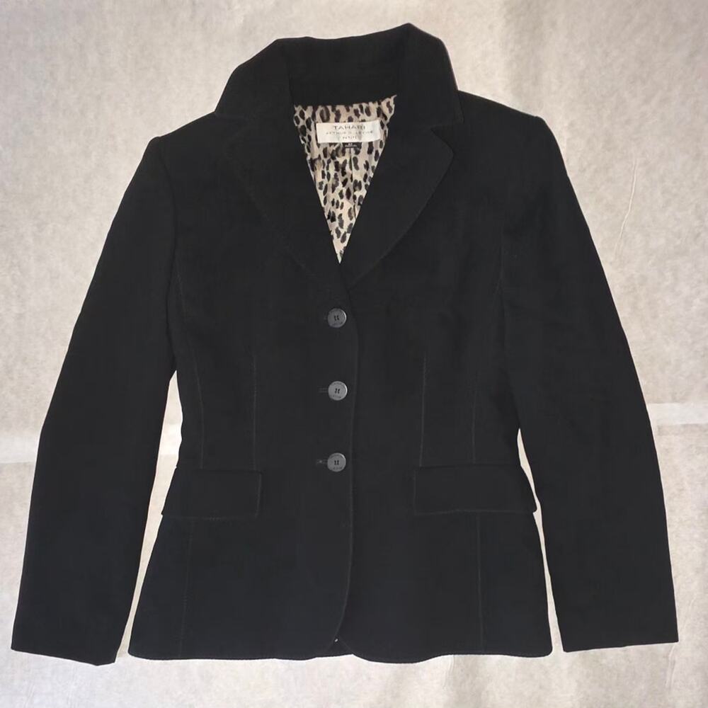 Tahari Arthur S. Levine Women's Blazer Size 6P Black Leopard Lining